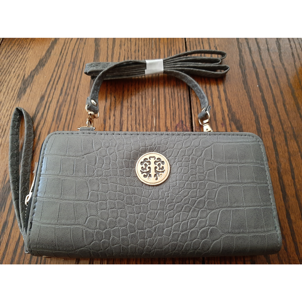 NWT Women's Grey Textured Crossbody Casual Wallet Small Purse- Spacious